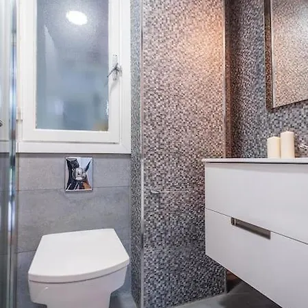 A 5min De La Playa De Ondarreta *